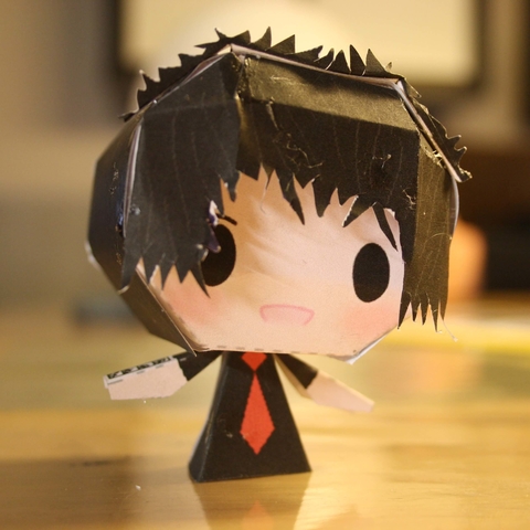 Çocuklar İçin  Pop Yıldızları Chibi Bebekleri Kağıt Kübik Oyuncaklar Şablonu  