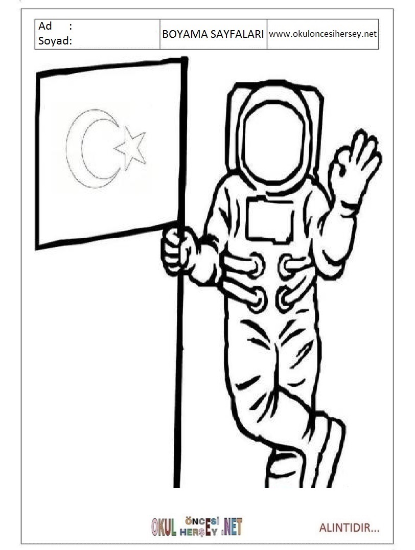 Çocuklar İçin Astronot Boyama Sayfaları 