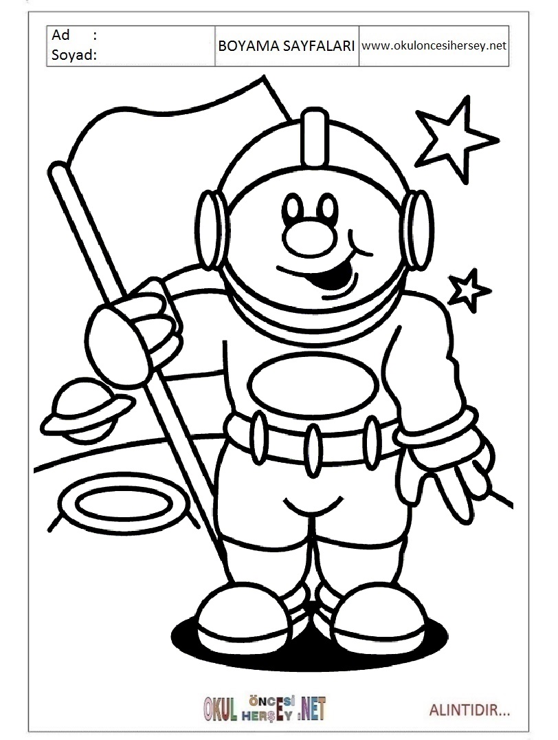 Çocuklar İçin Astronot Boyama Sayfaları 
