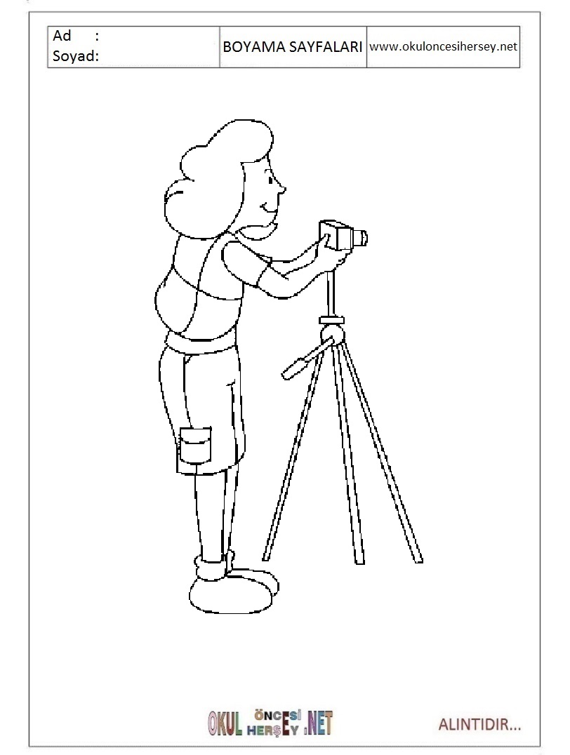 Çocuklar İçin Fotografçı Boyama Sayfaları 