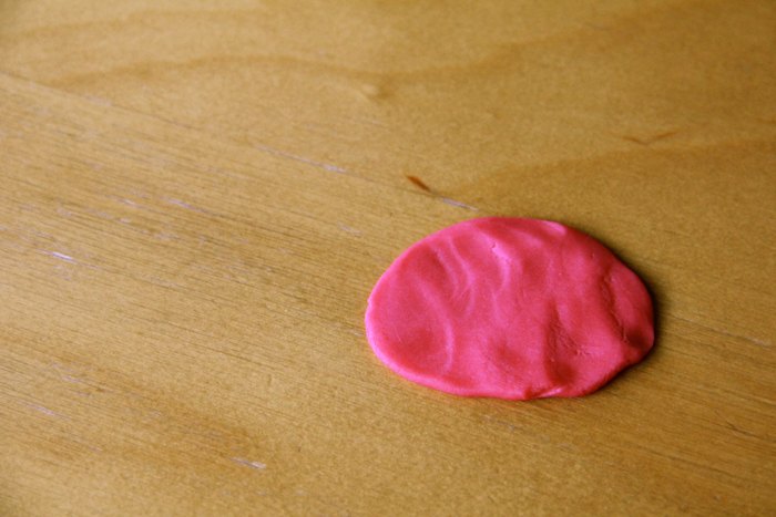 Oyun Hamurundan Gül Yapımı