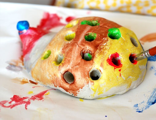 Oyun Hamurundan Kirpi Kalemlik Yapımı