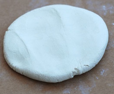 Tutkal Hamurundan Şekerlik Yapımı Tarifi