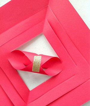 kağıttan süs yapımı resimli anlatımı