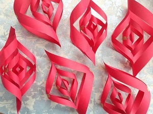 Kağıttan süs yapımı