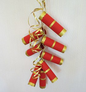 kağıttan süs yapımı resimli anlatımı