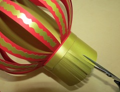 kağıttan süs yapımı resimli anlatımı